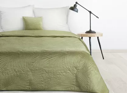 Narzuta welwetowa 220x240 LUIZ 4 jasna zieleń pikowana we wzór liści palmy Design 91