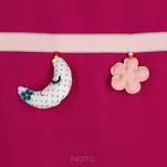 Zasłona na przelotkach 140x250 MOON 2 amarantowy zdobiona taśmą dekoracyjną w wiszące księżyce - 2