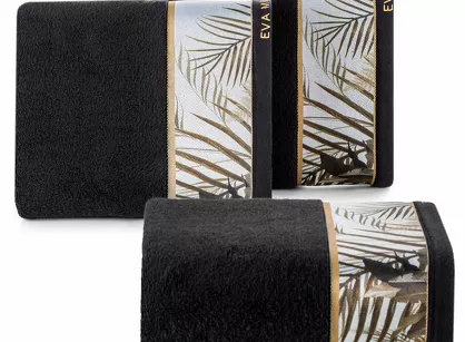 Ręcznik 50x90 EVA 17 Eva Minge czarny zdobiony bordiurą z botanicznym wzorem w liście z kolekcji Premium