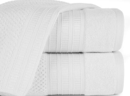 Ręcznik bawełniany 50x90 ROSITA biały z subtelną bordiurą w delikatne poziome paski