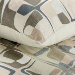 Pościel satynowa 140x200 SPRING 36 beżowa z wzorem geometrycznym z kolekcji Classic - 3