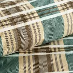 Pościel satynowa 220x200 SPRING 65 jasny brąz zielona z motywem kratki z kolekcji Classic - 4