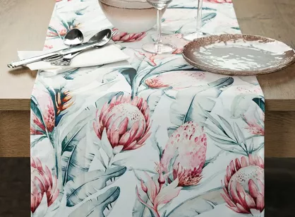 Bieżnik na taras 40x180 GARDEN 32 biały wodoodporny niebieski motyw kwiatowy