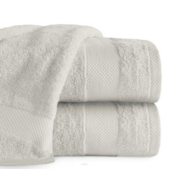 Ręcznik bawełniany 70x140 LORITA beżowy zdobiony subtelną bordiurą w tonacji ręcznika