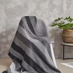 Koc bawełniany 150x200 2144-2 stalowy pasy w zygzaki z frędzlami