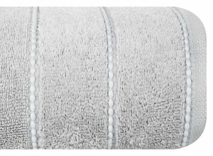 Ręcznik 70x140 MARI stalowy z welurową bordiurą w pasy 500 g/m2