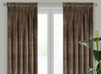 Zasłona gotowa na taśmie 140x270 VILLA welwetowa brązowa jednokolorowa o aksamitnej strukturze