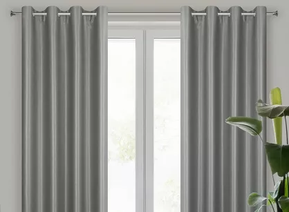 Zasłona na przelotkach 140x250 SELINA zaciemniająca stalowa z błyszczącą nicią