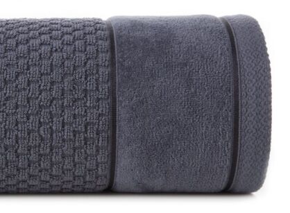 Ręcznik bawełniany 70x140 FRIDA grafitowy z fakturą kosteczki i szeroką welurową bordiurą