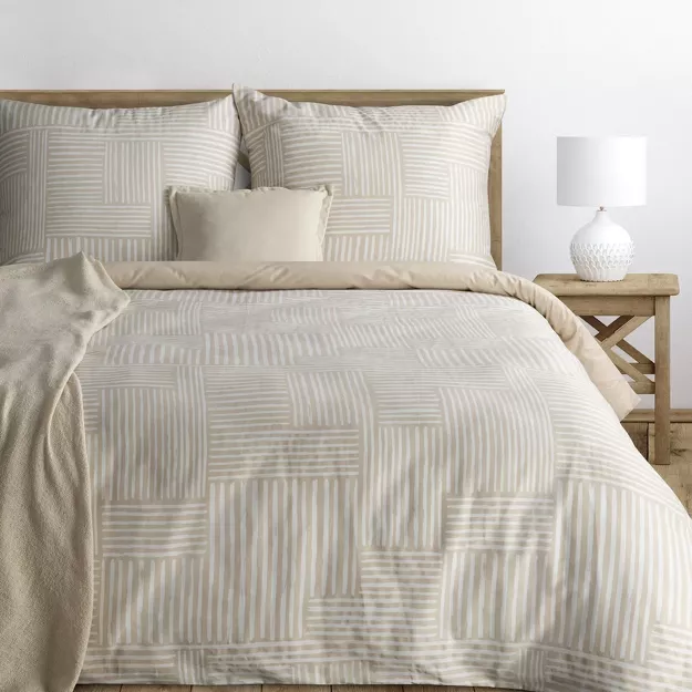 Pościel satynowa 140x200 SPRING 80 beżowa z wzorem geometrycznym z kolekcji Classic