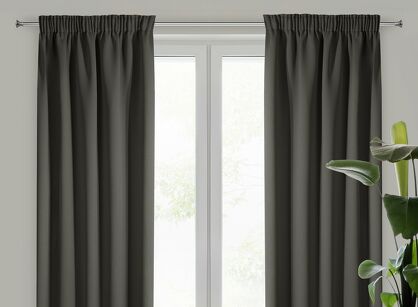 Zasłona na taśmie 135x270 LOGAN zaciemniająca grafitowa jednokolorowa z półmatowej tkaniny