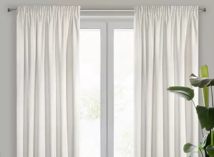 Zasłona na taśmie 140x270 VILLA welwetowa kremowa o aksamitnej strukturze