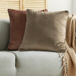 Poszewka welwetowa 45x45 GAJA 2 jednokolorowa ciemna zieleń obszyta lamówką - 2