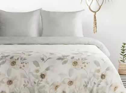 Pościel z mikrowłókna 140x200 AGGIE biała srebrna wzór kwiatowy Design 91