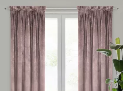 Zasłona na taśmie 140x270 VILLA welwetowa pudrowa o aksamitnej strukturze