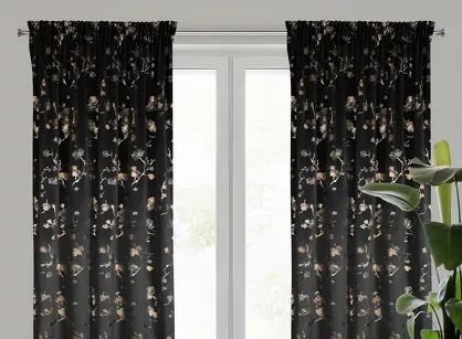 Zasłona na taśmie 140x270 SELENA welwetowa czarna z nadrukiem kwiatu jabłoni