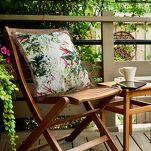 Poszewka na taras 45x45 GARDEN 31 biała wodoodporna zielony motyw kwiatowy z frędzlami - 3