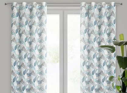 Zasłona na przelotkach 140x250 AMELA biała z etaminy z nadrukiem niebieskich liści
