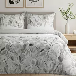 Pościel satynowa 160x200 SPRING 63 srebrna z wzorem kwiatowym z kolekcji Classic