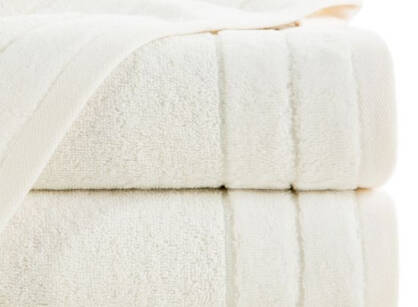 Ręcznik bawełniany 30x50 DAMLA kremowy gładki z subtelną bordiurą