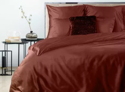 Pościel satynowa 160x200 NOVA 3 jednokolorowa gładka burgundowa