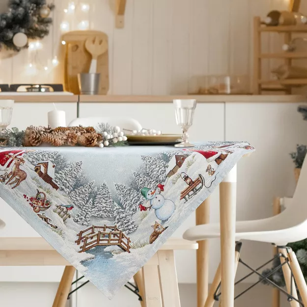 Nakładka świąteczna 100x100 1154 gobelinowa srebrna z zimową scenerią i połyskującą srebrną nicią