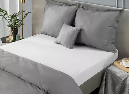 Prześcieradło z bawełny jersey z gumką białe 90x200 Design 91