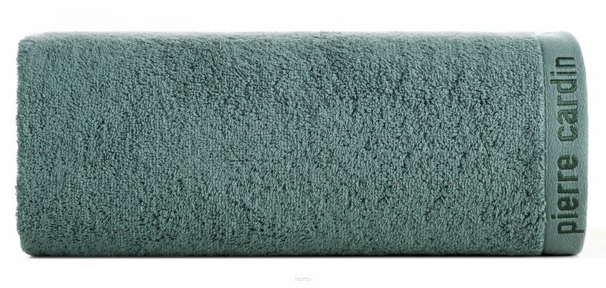 Ręcznik 50x90 EVI Pierre Cardin ciemna mięta zdobiony bordiurą w kolorze ręcznika z logo marki 430 g/m2