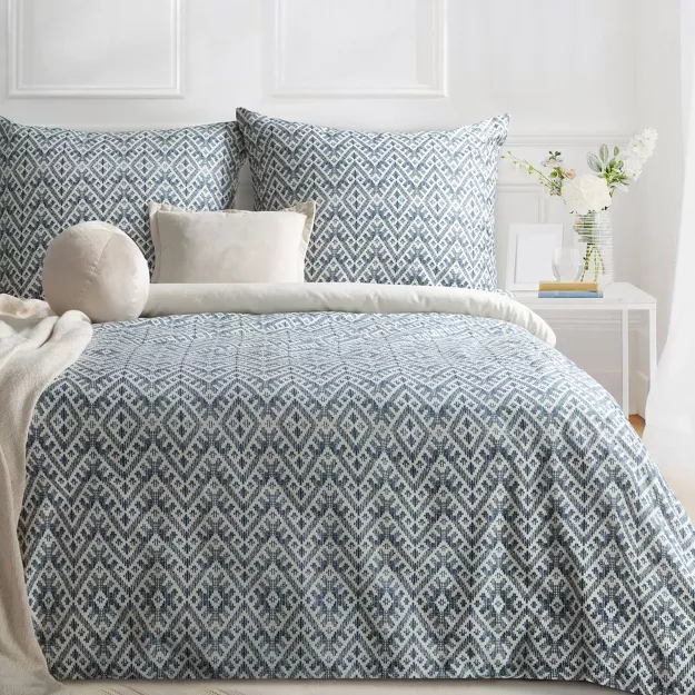 Pościel satynowa 220x200 SPRING 98 granatowa kremowa z nadrukiem etnicznym z kolekcji Classic