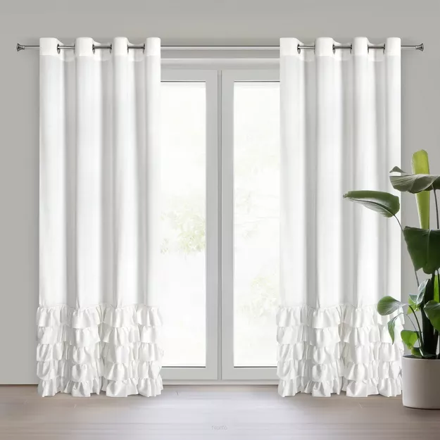 Zasłona na przelotkach 140x250 CARLI welwetowa biała jednokolorowa zdobiona w dolnej części falbanami z paskiem cyrkonii