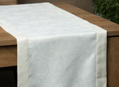 Bieżnik 40x200 LILIAN kremowy wzór roślinny z nicią złotą wykończony listwą