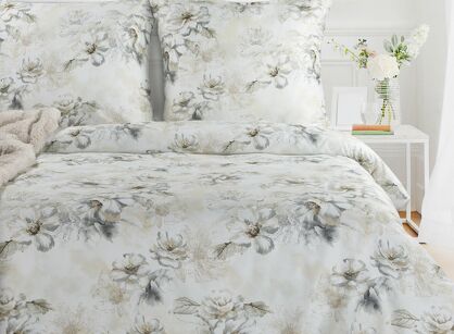 Pościel satynowa 140x200 SPRING 73 jasny beż w jasno szary wzór kwiatów z kolekcji Classic