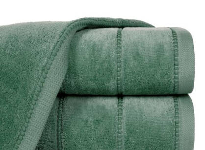 Ręcznik bawełniany 30x50 MARI zielony z welurową bordiurą w pasy