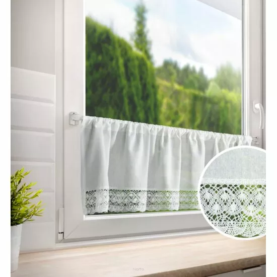 Zazdrostka gotowa w tunelu 150x30 ROSE biała z bawełny zdobiona koronką