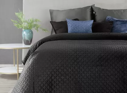 Narzuta welwetowa 170x210 DIMON czarna pikowana w geometryczny wzór
