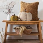 Poszewka 45x45 CARO ciemna zieleń puszysta typu flano z wytłaczanym wzorem Design 91 - 3