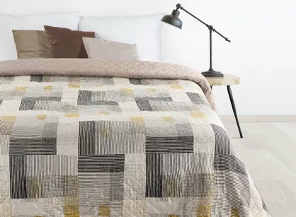 Narzuta pikowana 200x220 GEO 3 kremowa szara z wzorem geometrycznym z kolekcji Design 91