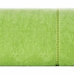 Ręcznik 50x90 SUZI jasna zieleń z kontrastującą stebnowaną bordiurą w delikatne paseczki 500 g/m2