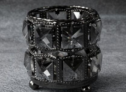 Świecznik dekoracyjny fi 10x9 HANA 3 czarny z kryształkami z metalu i szkła