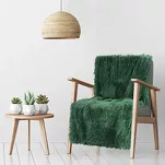 Koc na fotel futrzany 70x160 TIFANY 1 ciemna zieleń jednokolorowy puszysty z kolekcji Design 91 - 9