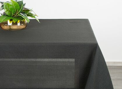 Obrus 145x300 STELLA 2 czarny mereżka zdobiony kantą