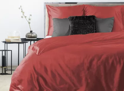 Pościel satynowa 220x200 DINA jednokolorowa gładka czerwona z kolekcji Diva Line