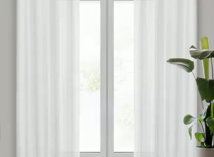 Firana na przelotkach 140x250 MEGI biała o strukturze siatki