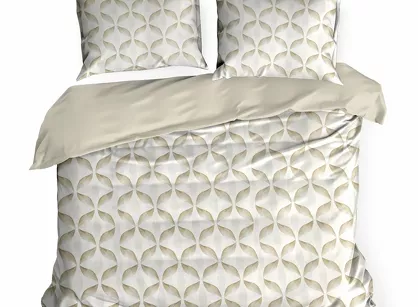 Pościel satynowa 220x200 SPRING 103 jasny beż z motywem geometrycznym z kolekcji Classic