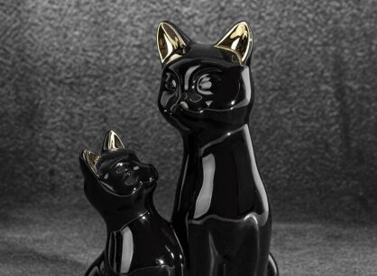 Figurka dekoracyjna 15x11x22 CAT 2 czarna kotki ze złotym akcentem