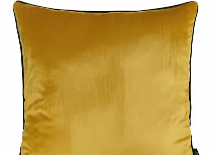 Poszewka welwetowa 45x45 MADIE jednokolorowa musztardowa obszyta lamówką