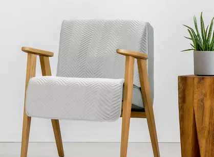 Narzuta na fotel welwetowa 70x160 SOFIA biała pikowana w gęstą jodełkę