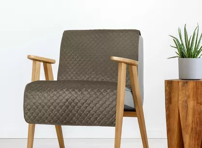 Narzuta na fotel welwetowa 70x160 ARIEL beżowa pikowana w motyw łuski