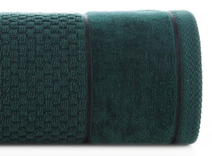 Ręcznik bawełniany 70x140 FRIDA ciemna zieleń z fakturą kosteczki i szeroką welurową bordiurą