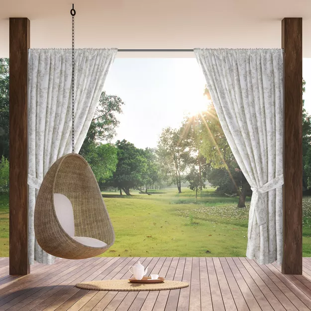 Zasłona na taras 155x200 GARDEN 12 kremowa w tunelu wodoodporna z motywem roślinnym
